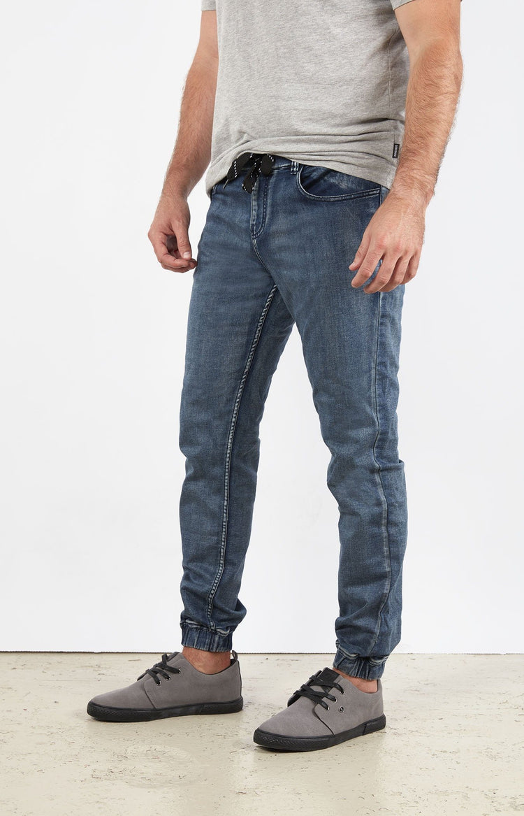 Jogger Jeans Medium Wash Blue Mens Gongshow Hockey Bottoms – GONGSHOW GEAR