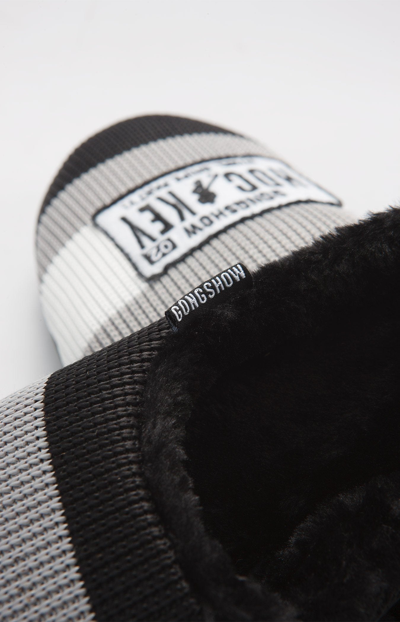 Gongshow Mens Hockey Slippers Los Angeles GONGSHOW Canada